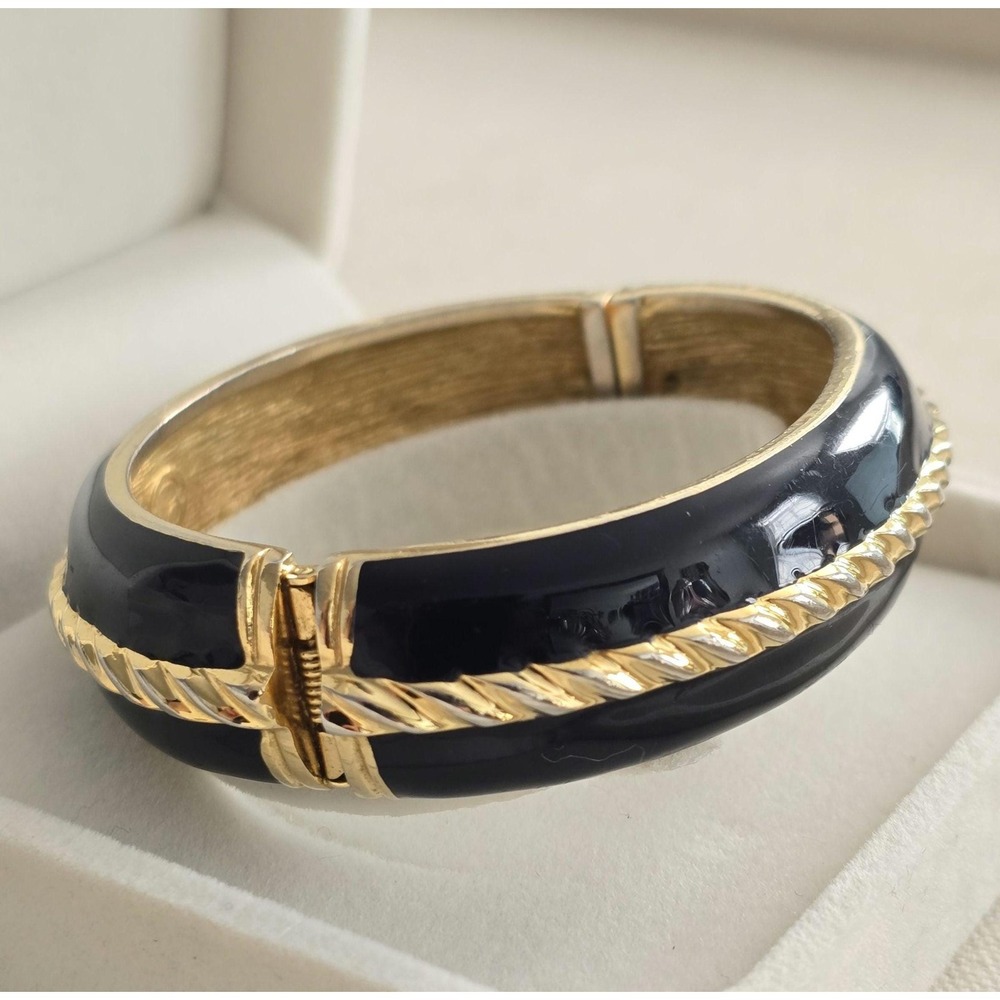 Vintage Saint John Navy Blue & Gold Enamel Bangle w/Rope‎ Detail Signed Bracelet - Picture 4 of 11